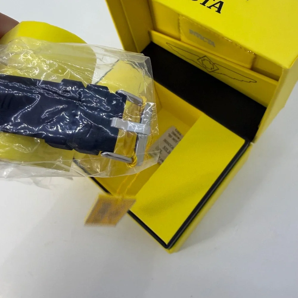 Invicta Pro Diver 34097 Men Black Dial Gold Bezel Silicone Strap Watch New